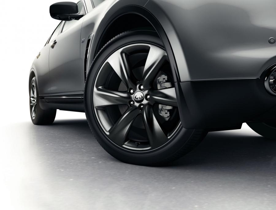  Infiniti QX70 S 2015 года  (фото 9 из 14)